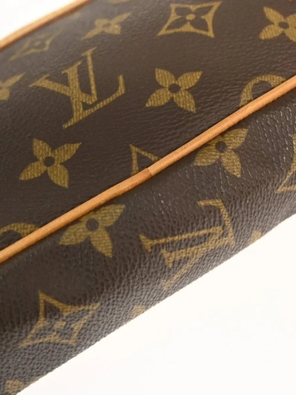 1 LOUIS VUITTON MARLY DRAGONNE GM CLUCTH BAG PURSE - Picture 3 of 11